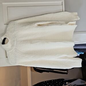 GAP wool white sweater